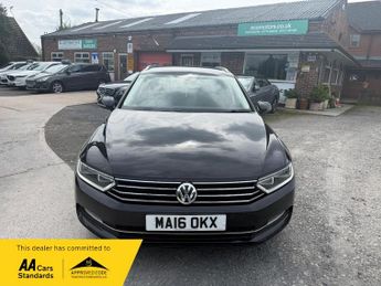 Volkswagen Passat SE BUSINESS TDI BLUEMOTION TECH DSG 1 FORMER LADY OWNER 9 STAMP 
