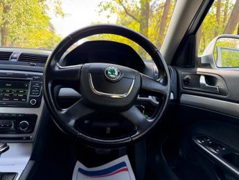 Skoda Octavia ELEGANCE TDI DSG