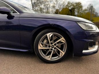 Audi A4 2.0 TFSI 45 Vorsprung Saloon 4dr Petrol S Tronic quattro