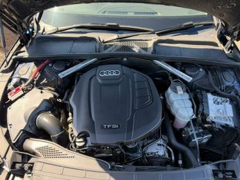 Audi A4 2.0 TFSI 45 Vorsprung Saloon 4dr Petrol S Tronic quattro