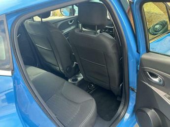 Renault Clio 0.9 TCe Dynamique S MediaNav Euro 5 (s/s) 5dr
