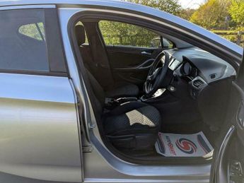 Vauxhall Astra 1.6 CDTi ecoFLEX Design Euro 6 (s/s) 5dr