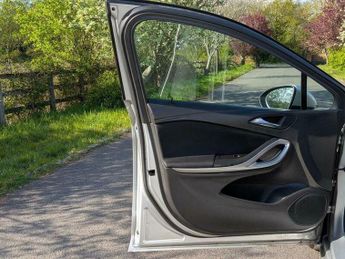 Vauxhall Astra 1.6 CDTi ecoFLEX Design Euro 6 (s/s) 5dr