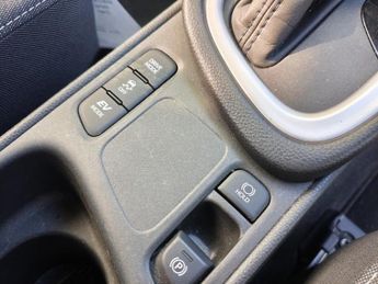 Toyota Yaris ICON