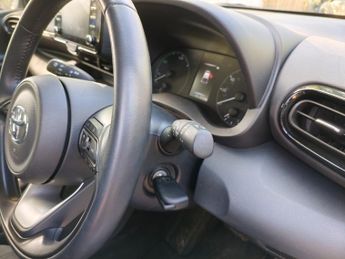 Toyota Yaris ICON