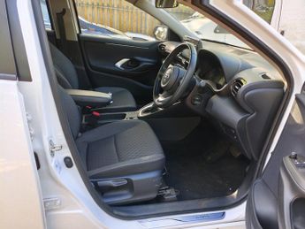 Toyota Yaris ICON