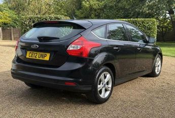 Ford Focus 1.6 Zetec Powershift Euro 5 5dr