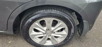 Honda Jazz 1.4 i-VTEC ES CVT Euro 5 5dr