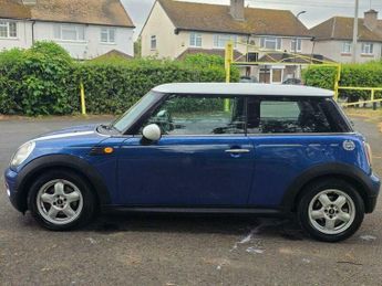 MINI Hatch 1.6 Cooper Steptronic Euro 4 3dr