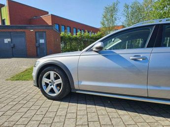 Audi A6 Allroad 3.0 TDI V6 S Tronic quattro Euro 6 (s/s) 5dr