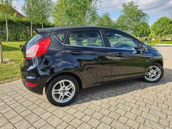 Ford Fiesta 1.6 Zetec Powershift Euro 5 5dr