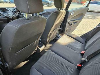 Ford Fiesta 1.6 Zetec Powershift Euro 5 5dr