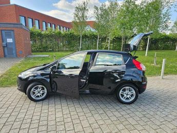 Ford Fiesta 1.6 Zetec Powershift Euro 5 5dr