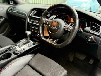 Audi A4 2.0 TDI Black Edition S Tronic quattro Euro 5 (s/s) 4dr