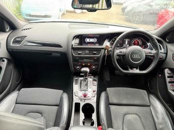 Audi A4 2.0 TDI Black Edition S Tronic quattro Euro 5 (s/s) 4dr