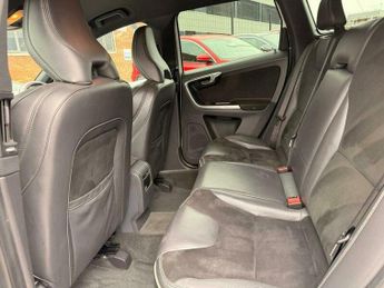 Volvo XC60 2.0 D4 R-Design Nav Auto Euro 6 (s/s) 5dr
