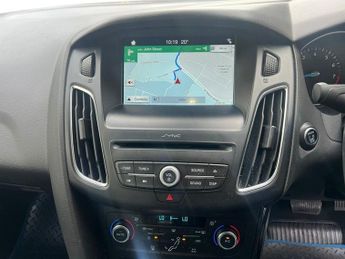 Ford Focus TITANIUM