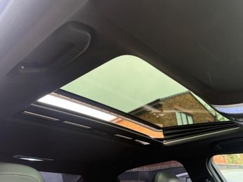 Mercedes C Class 6.3 C63 V8 AMG Edition 125 SpdS MCT Euro 5 4dr