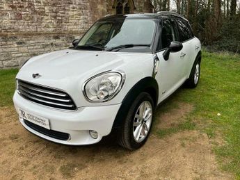 MINI Countryman 2.0 Cooper D Auto ALL4 Euro 5 5dr