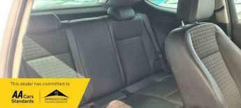 Vauxhall Astra GTC 2.0 CDTi SRi Euro 5 (s/s) 3dr