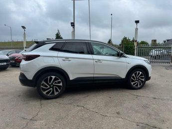 Vauxhall Grandland X 1.2 Turbo Elite Nav Auto Euro 6 (s/s) 5dr