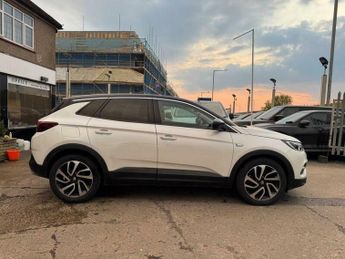 Vauxhall Grandland X 1.2 Turbo Elite Nav Auto Euro 6 (s/s) 5dr