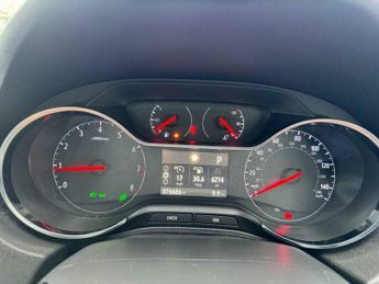 Vauxhall Grandland X 1.2 Turbo Elite Nav Auto Euro 6 (s/s) 5dr