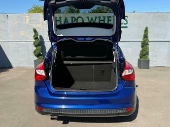 Ford Focus 1.6 TDCi Zetec Euro 5 (s/s) 5dr