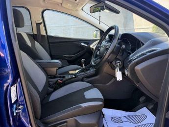 Ford Focus 1.6 TDCi Zetec Euro 5 (s/s) 5dr