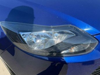 Ford Focus 1.6 TDCi Zetec Euro 5 (s/s) 5dr