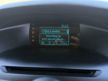 Ford Focus 1.6 TDCi Zetec Euro 5 (s/s) 5dr