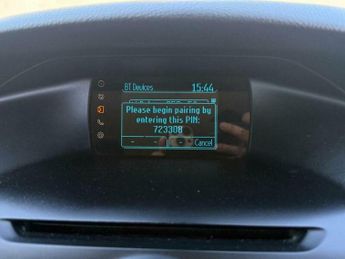 Ford Focus 1.6 TDCi Zetec Euro 5 (s/s) 5dr