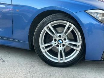 BMW 3 SERIES 3.0 330d M Sport Auto Euro 5 (s/s) 4dr