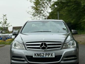 Mercedes-Benz C Class 2.1 C220 CDI BlueEfficiency Executive SE G-Tronic+ Euro 5 (s/s) 