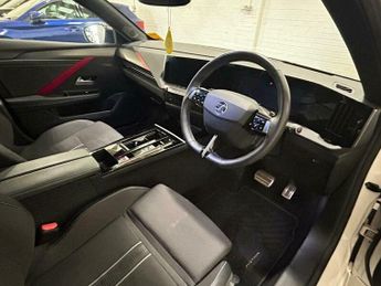 Vauxhall Astra 1.2 Turbo GS Line Auto Euro 6 (s/s) 5dr