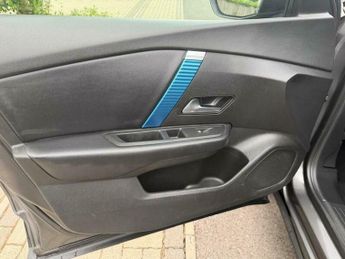 Citroen C4 50kWh Shine Plus Auto 5dr (7.4kW Charger)