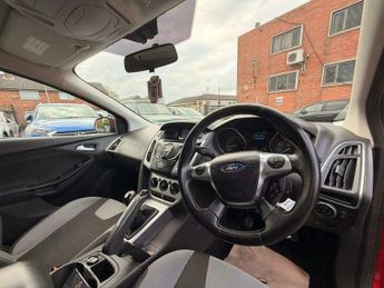 Ford Focus 1.6 Zetec Euro 5 5dr