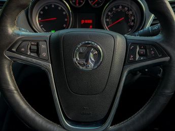Vauxhall Mokka 1.4T SE Auto 2WD 140 Bhp | 2 F/Keepers _ Heated Leather Seats & 