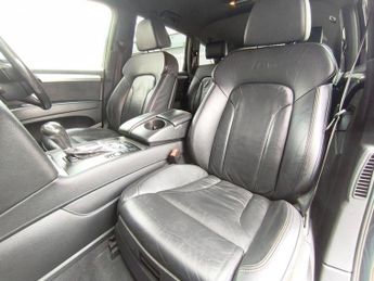 Audi Q7 TDI QUATTRO S LINE