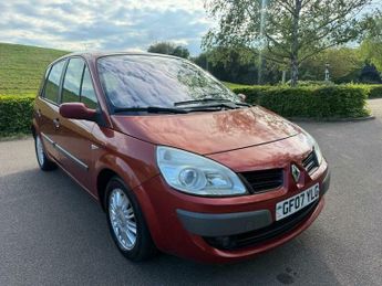 Renault Scenic 1.6 VVT Privilege 5dr
