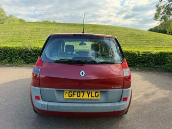 Renault Scenic 1.6 VVT Privilege 5dr