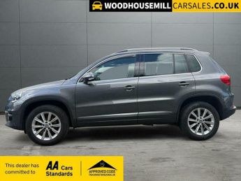 Volkswagen Tiguan 2.0 TDI BlueMotion Tech SE DSG 4WD Euro 5 (s/s) 5dr