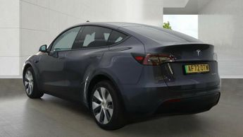 Tesla Model Y LONG RANGE AWD