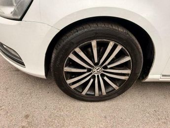 Volkswagen Passat 2.0 TDI BlueMotion Tech Executive DSG Euro 5 (s/s) 4dr
