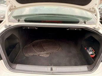 Volkswagen Passat 2.0 TDI BlueMotion Tech Executive DSG Euro 5 (s/s) 4dr