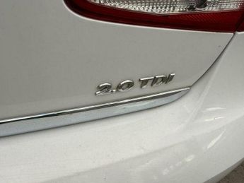 Volkswagen Passat 2.0 TDI BlueMotion Tech Executive DSG Euro 5 (s/s) 4dr