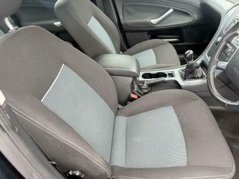 Ford Mondeo 2.0 Zetec Euro 5 5dr
