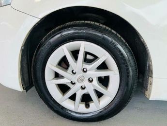 Toyota Prius 1.8 VVT-h Excel CVT Euro 5 (s/s) 5dr