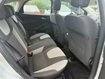 Ford Focus 1.6 Zetec S Powershift Euro 5 5dr