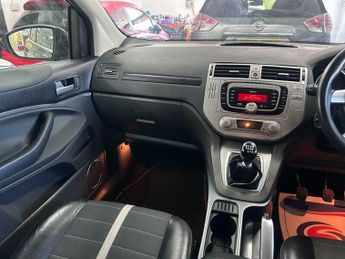 Ford Kuga 2.0 TDCi Titanium AWD Euro 5 5dr